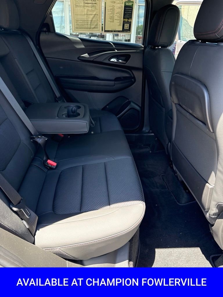 Used 2023 Gray Chevrolet RS image 22