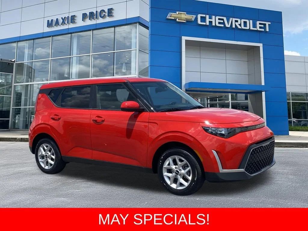 2025 Kia Soul 2.0L LX IVT's photo