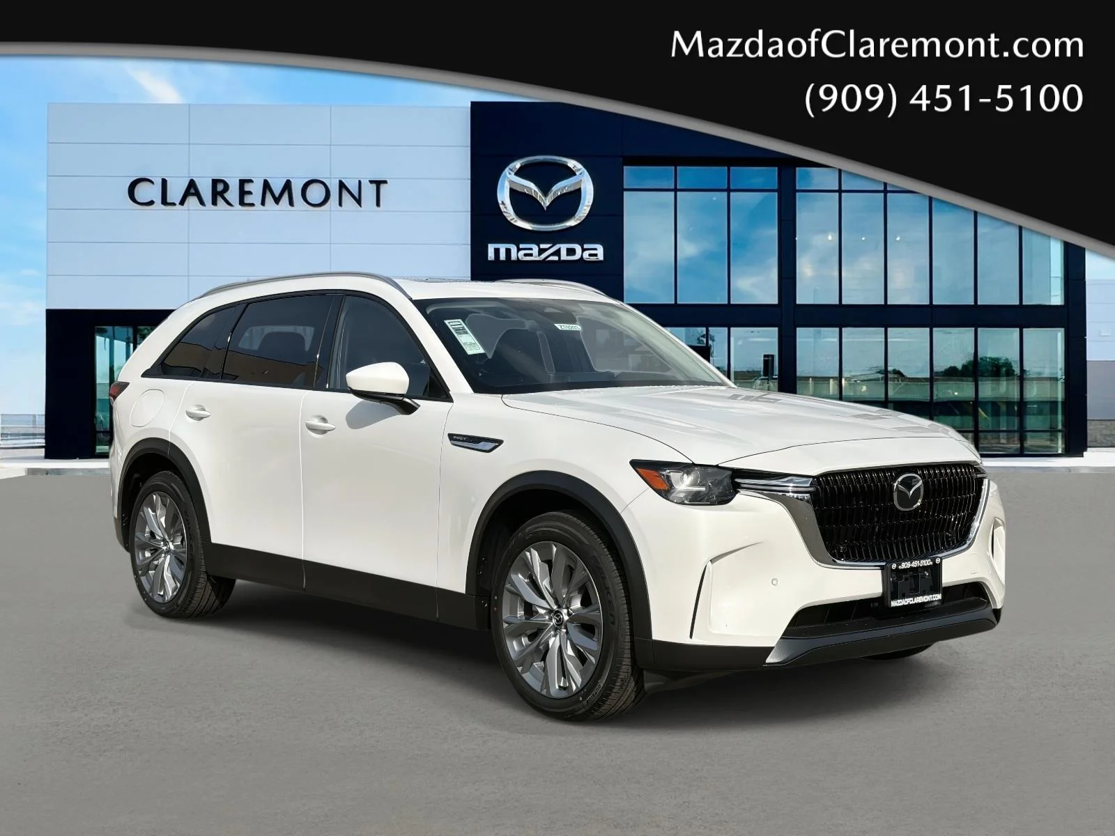 2026 Mazda CX-90 PHEV Preferred Package's photo