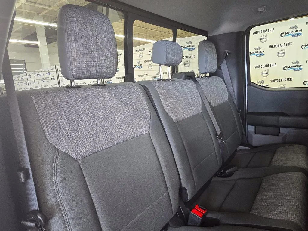 New 2026 Oxford White Ford F-250® XLT image 14