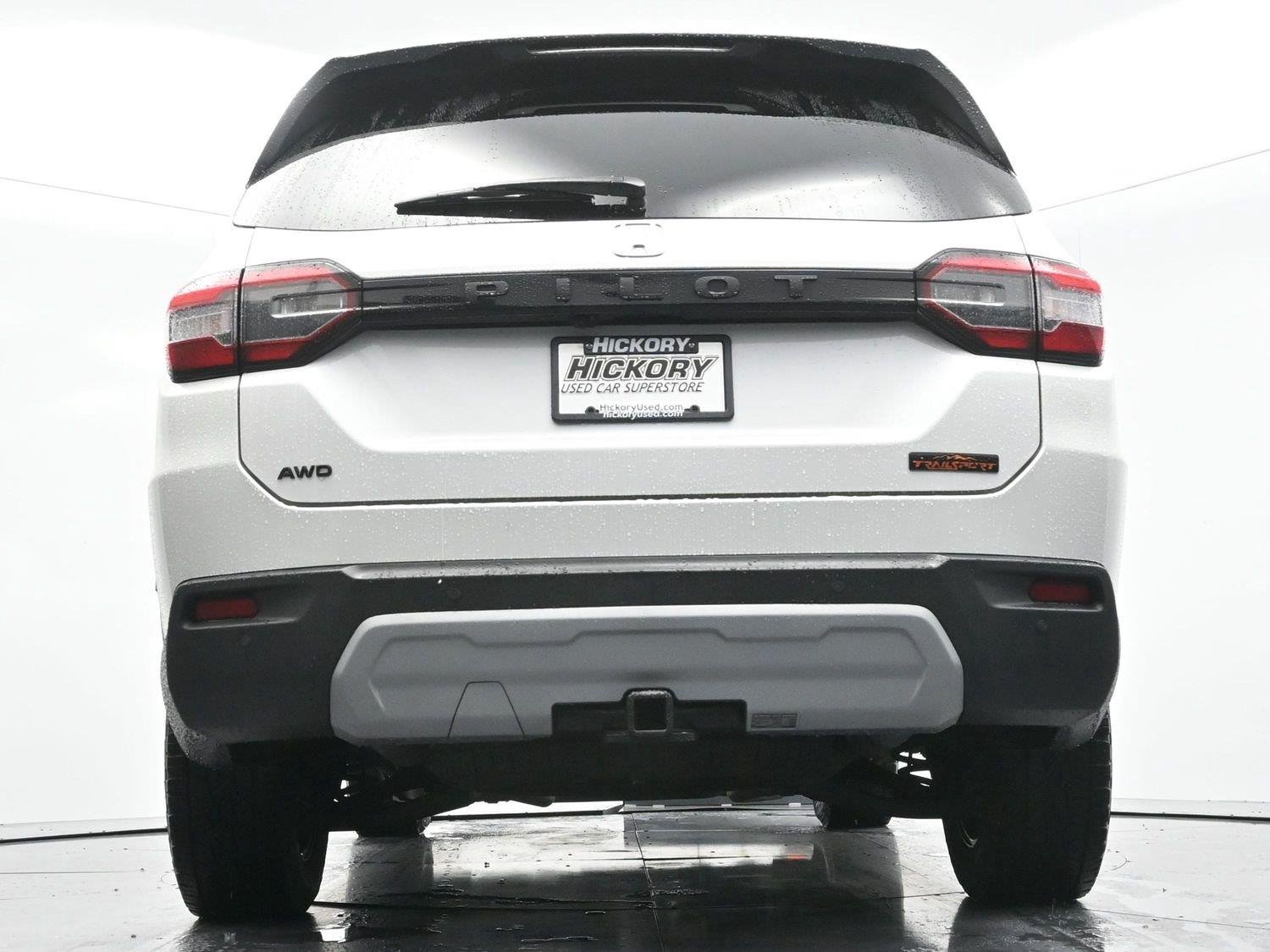 Used 2024 Platinum White Pearl Honda TrailSport image 59