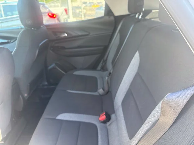 Used 2023 White Chevrolet LT image 21