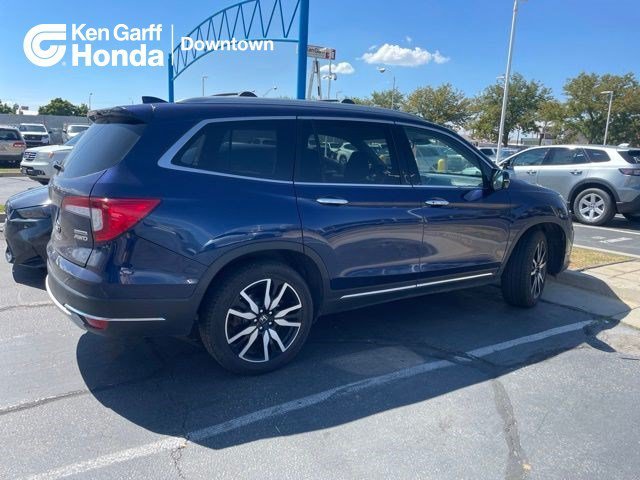 2019 Honda Pilot Touring 8-Passenger