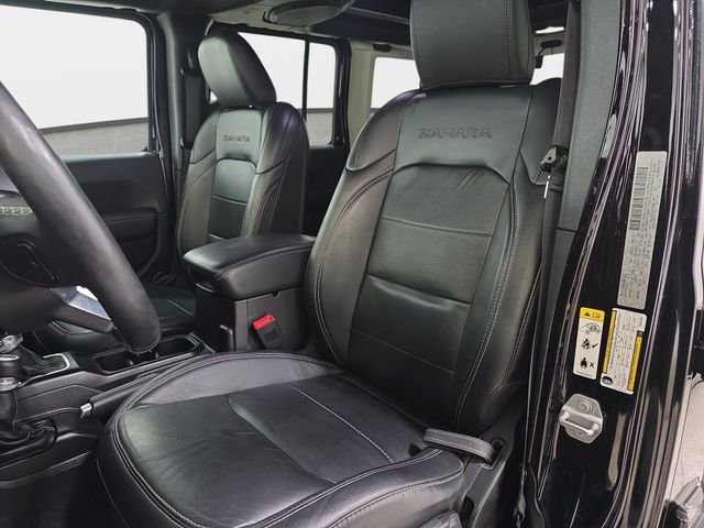 Used 2018 Black Clearcoat Jeep Unlimited Sahara image 14