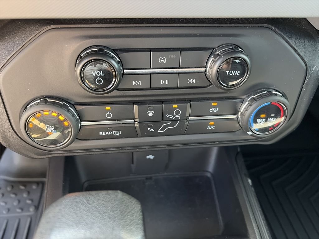 Used 2021 Blue Ford Base image 25