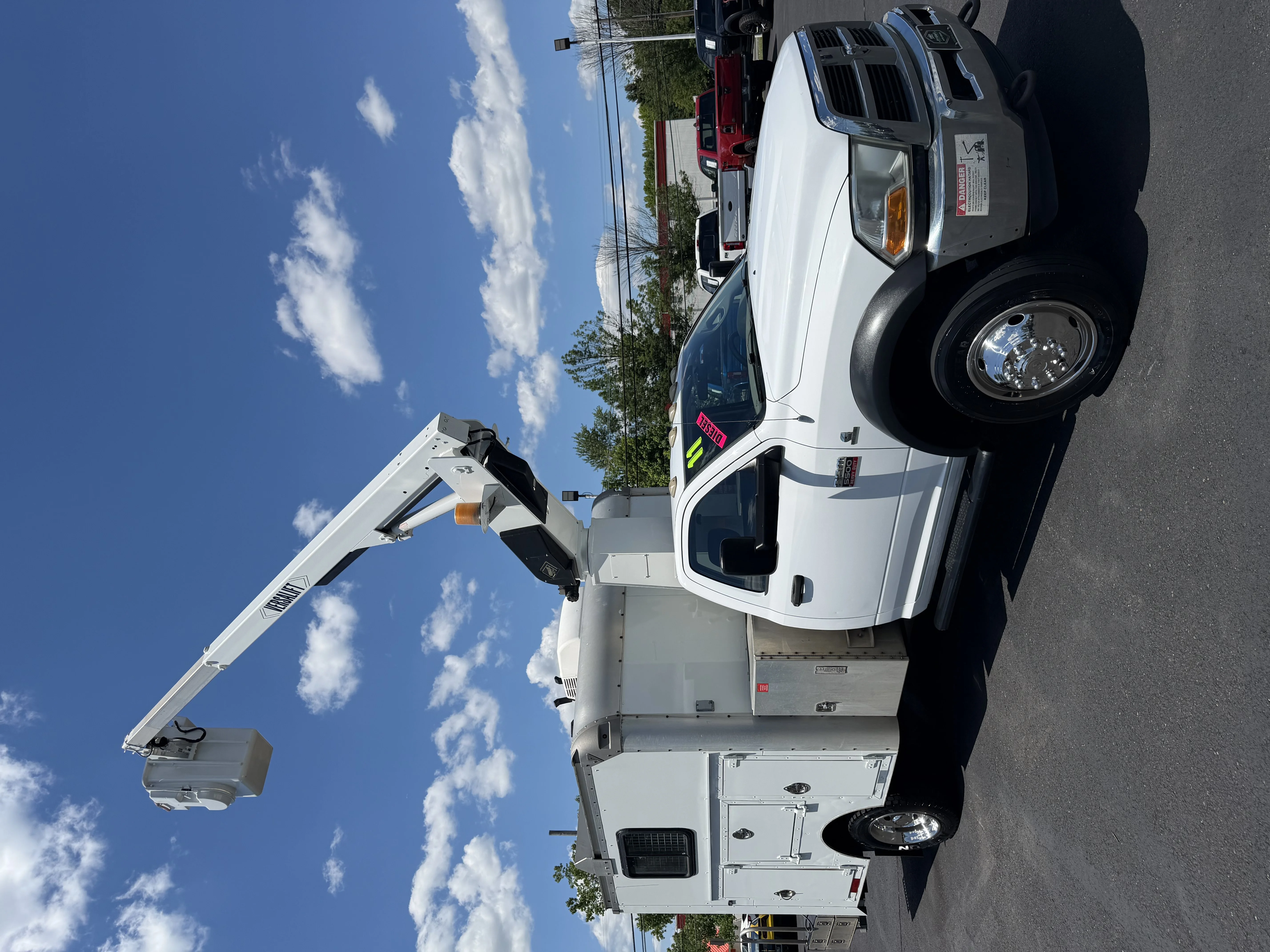 Used 2011 Bright White Ram  image 5