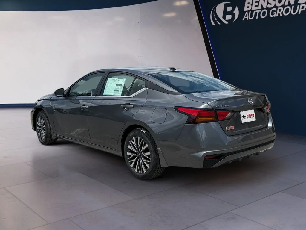 New 2026 Gray Nissan 2.5 SV image 3