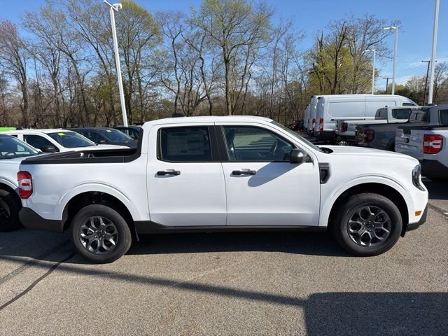 New 2026 Oxford White Ford XLT image 2