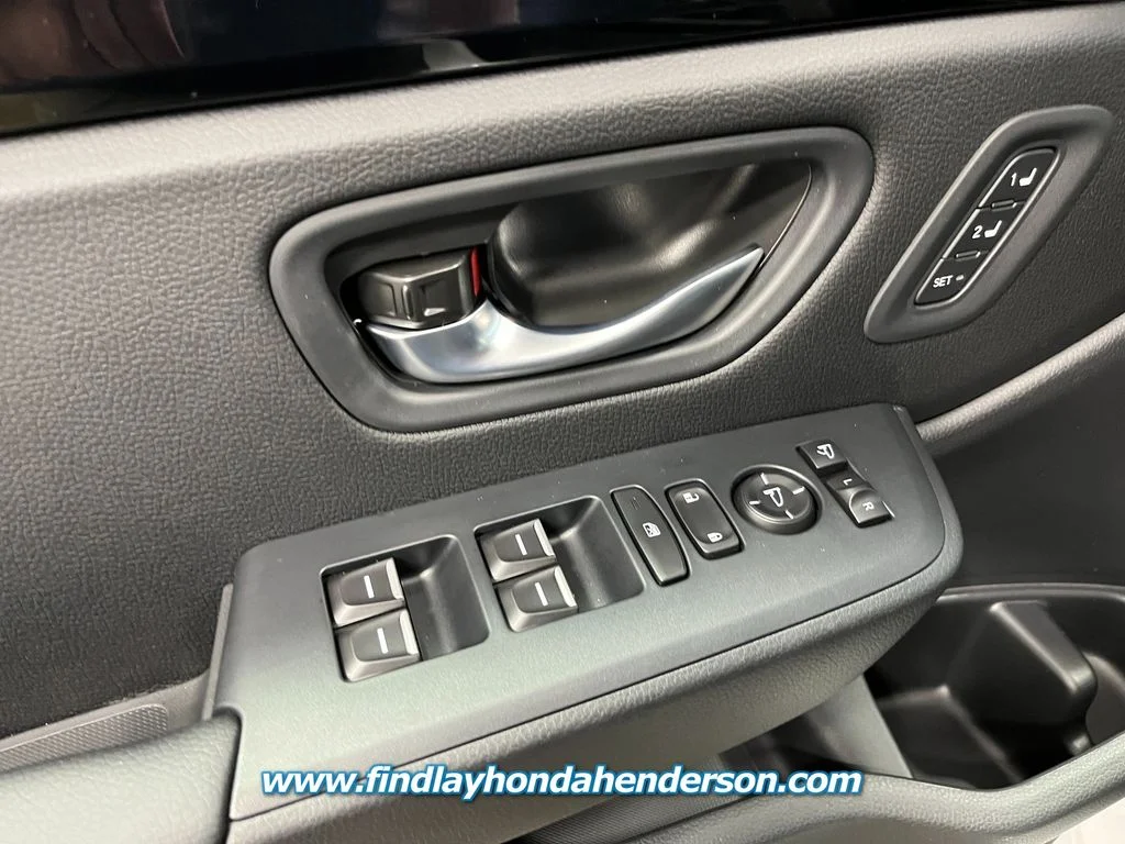 New 2026 Sonic Gray Pearl Honda TrailSport image 13