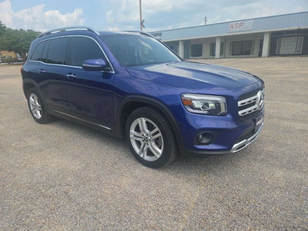 Certified Used 2020  Mercedes-Benz GLB 250 image 15