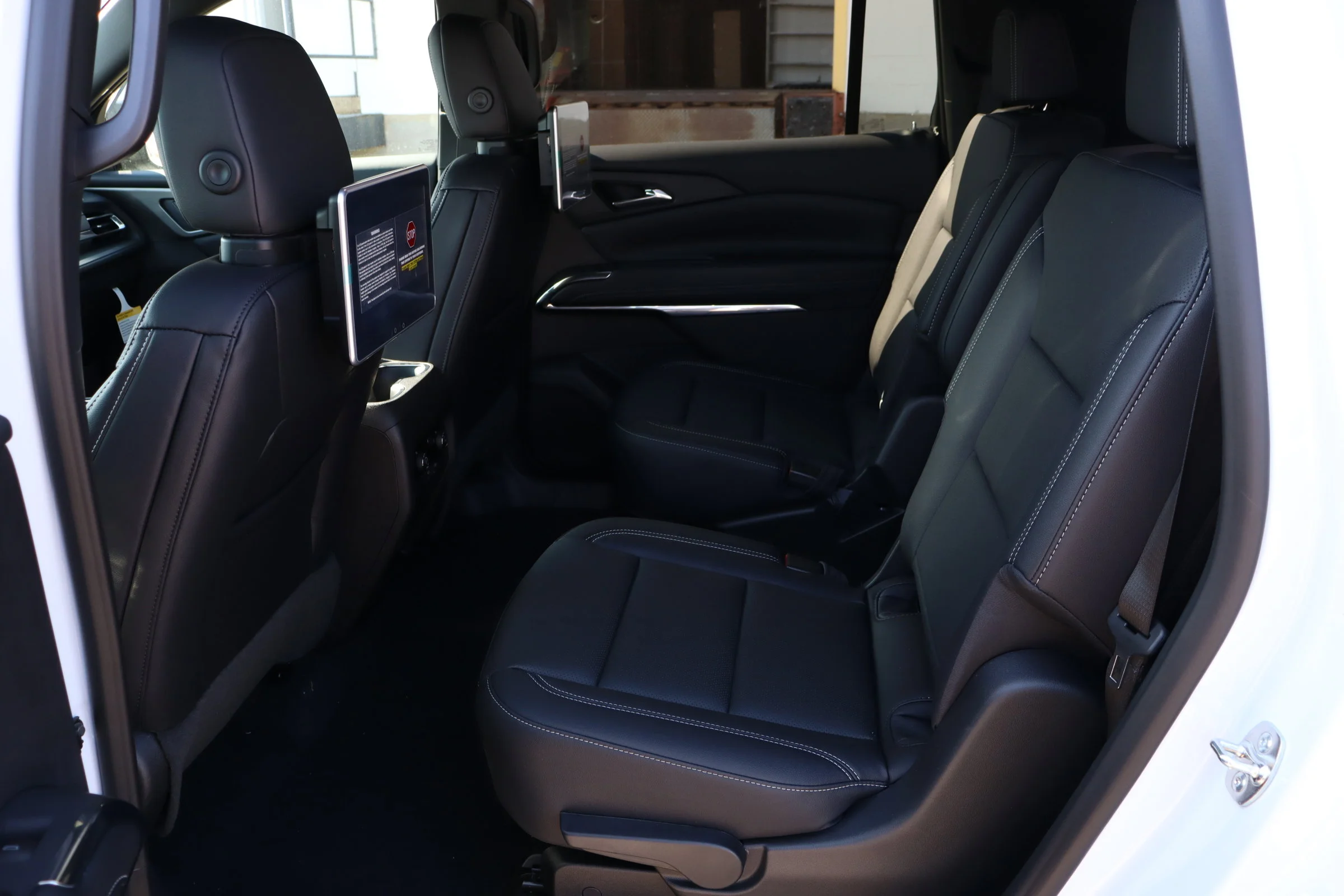 New 2026 Polar White Tricoat Chevrolet LT image 18