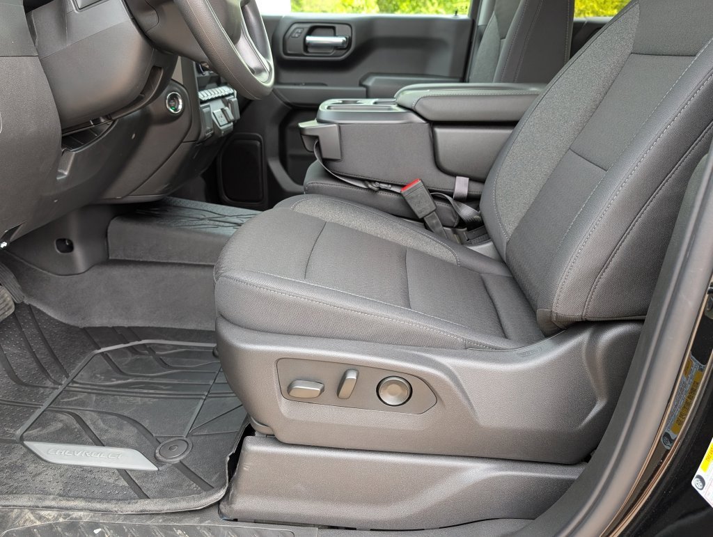 2026 Chevrolet Silverado 1500 Custom - Photo 9