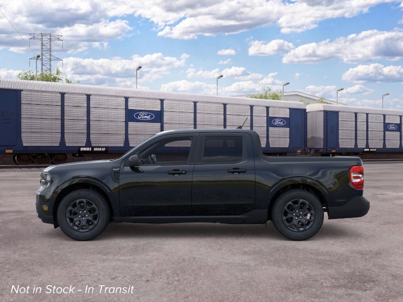New 2026 Shadow Black Ford XLT image 3