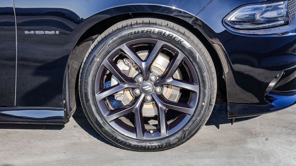 Used 2021 Pitch Black Clearcoat Dodge R/T image 11