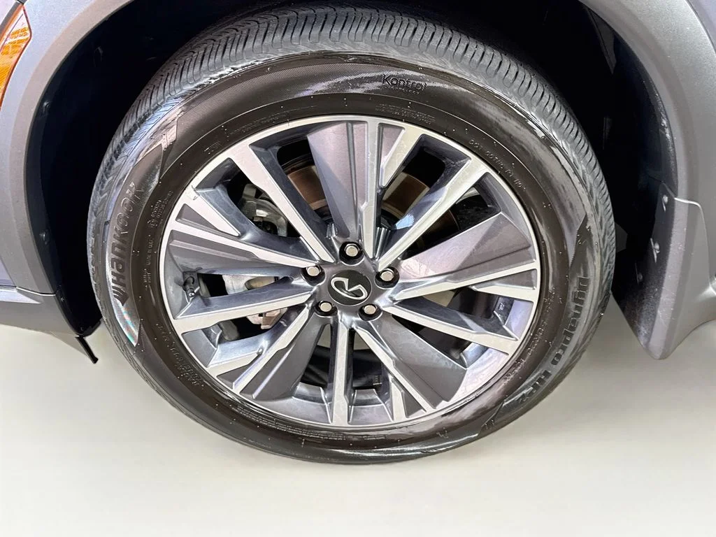 Certified Used 2026 Blue INFINITI LUXE image 45