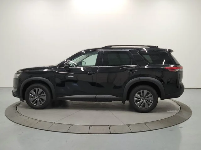 Used 2025 Black Nissan SV image 4