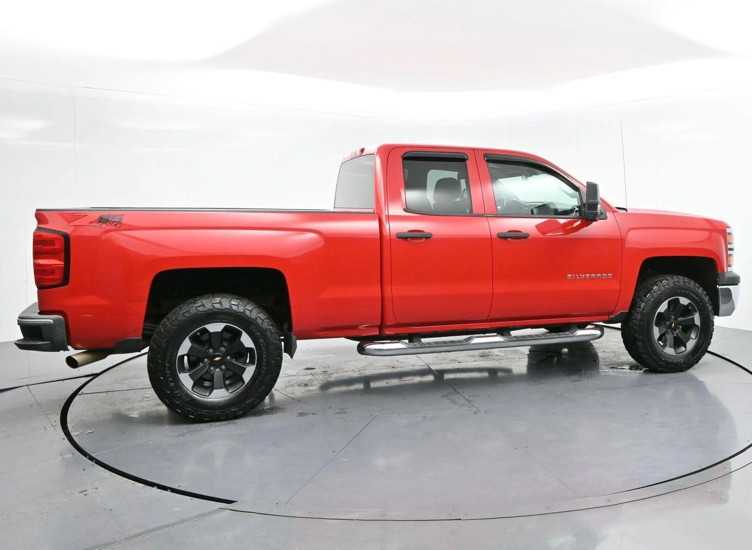 Used 2014 Victory Red Chevrolet LT image 8
