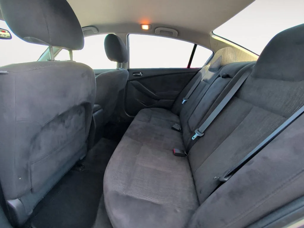 Used 2012 White Nissan 2.5 S image 16