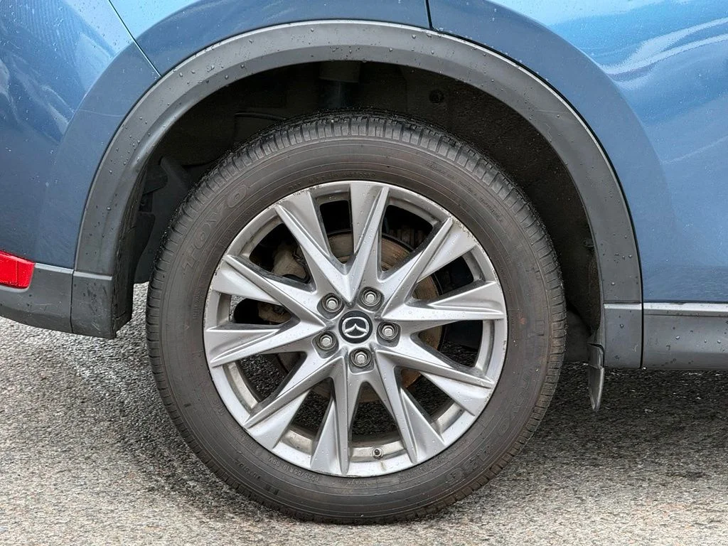 Used 2019 Blue Mazda Grand Touring image 11