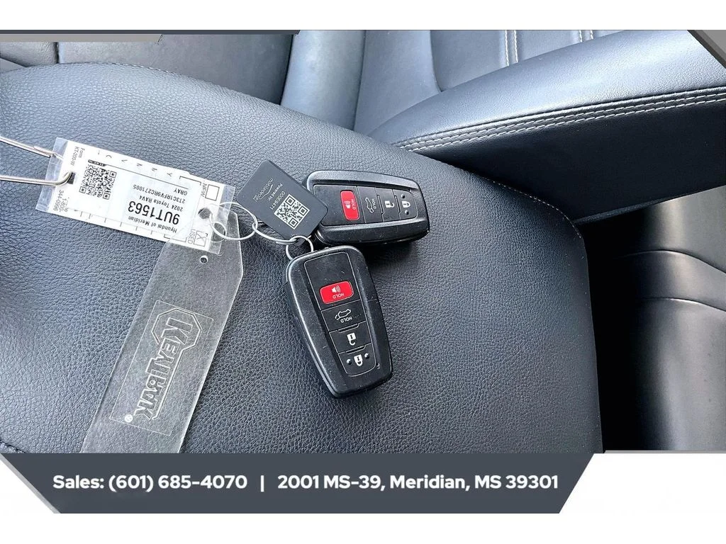 Used 2024 Magnetic Gray Metallic Toyota XLE Premium image 9