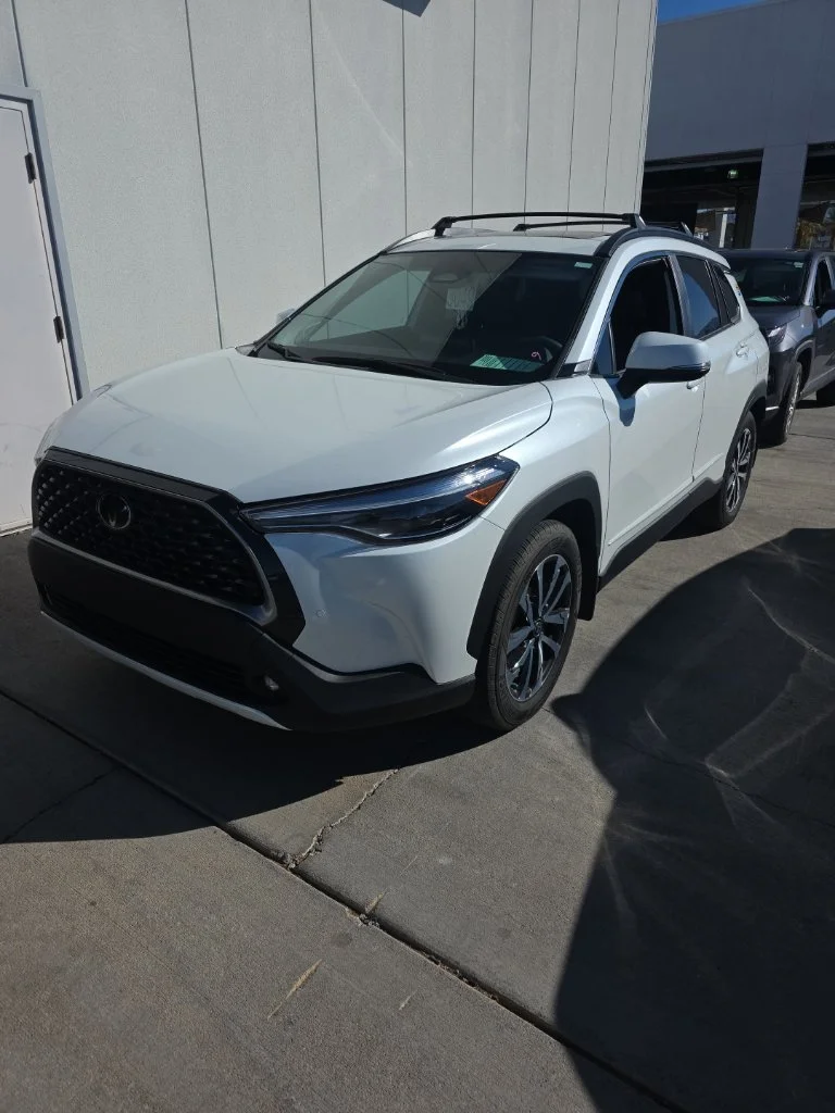 2024 Toyota Corolla Cross XLE