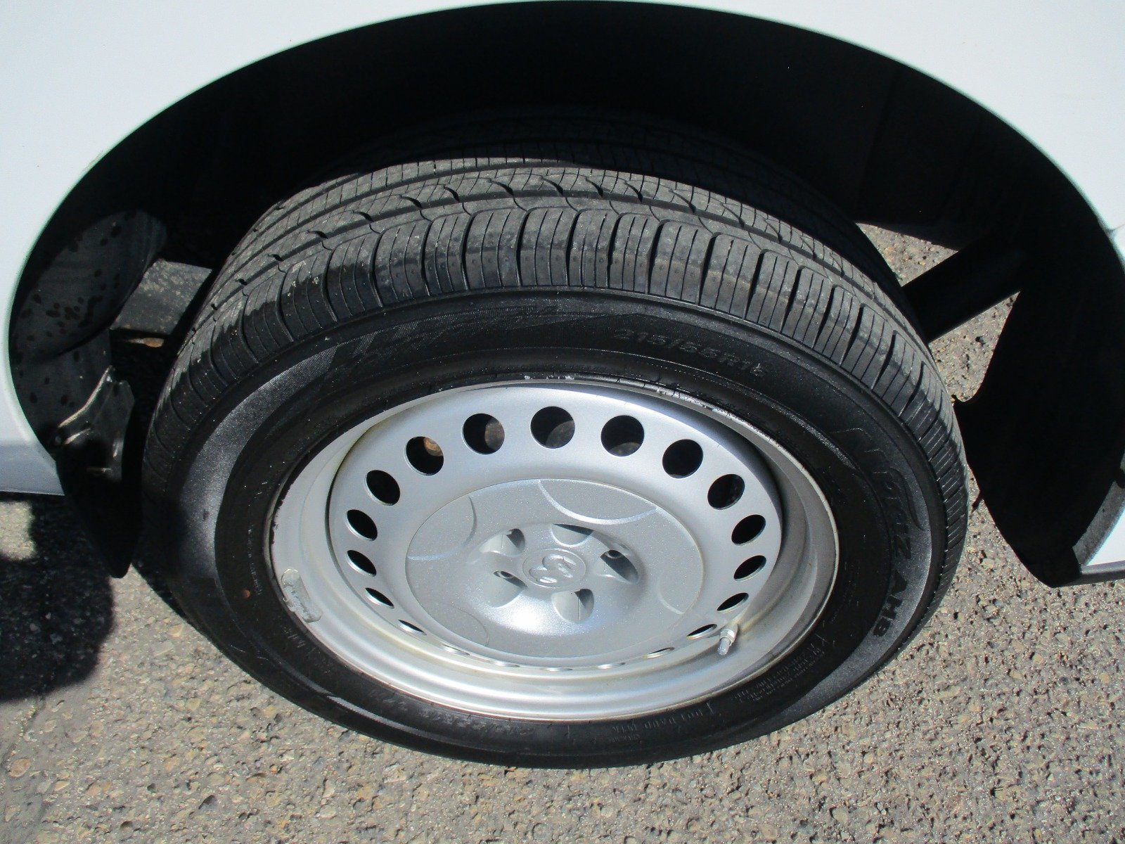 Used 2022 WHITE Ram Base image 12