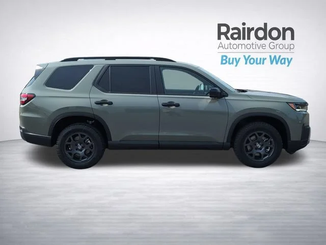 Certified Used 2026 Ash Green Metallic Honda TrailSport image 8