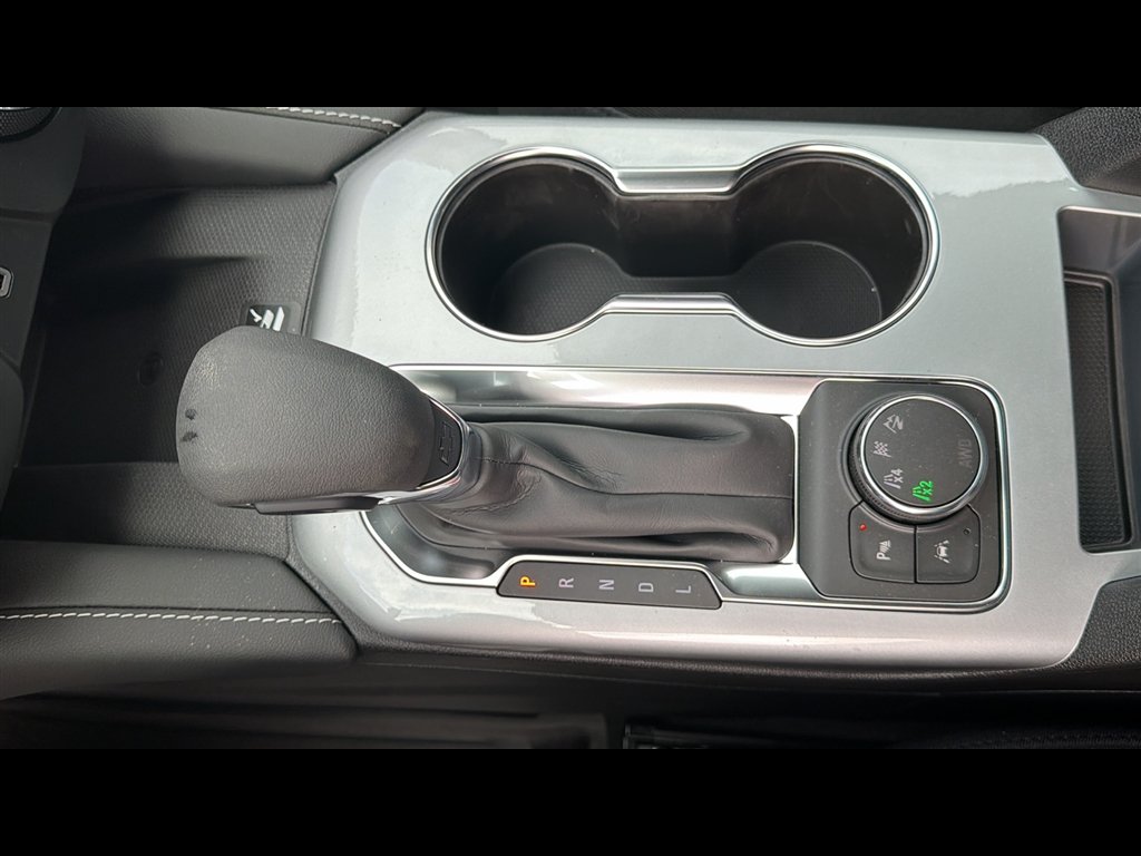 New 2026 Black Chevrolet 2LT image 20