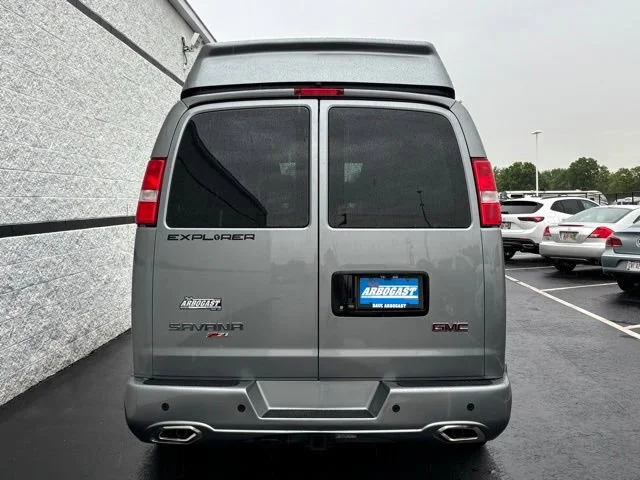 2026 GMC Savana Cargo Work Van - Photo 9