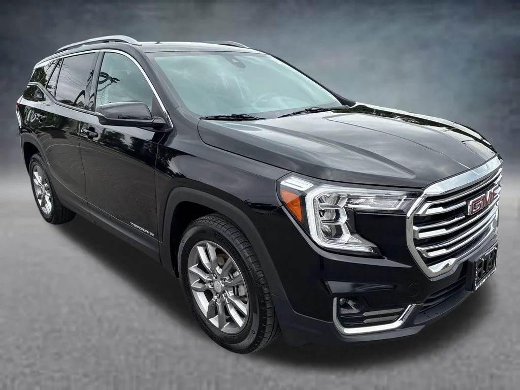 Used 2024 Black GMC SLT image 8