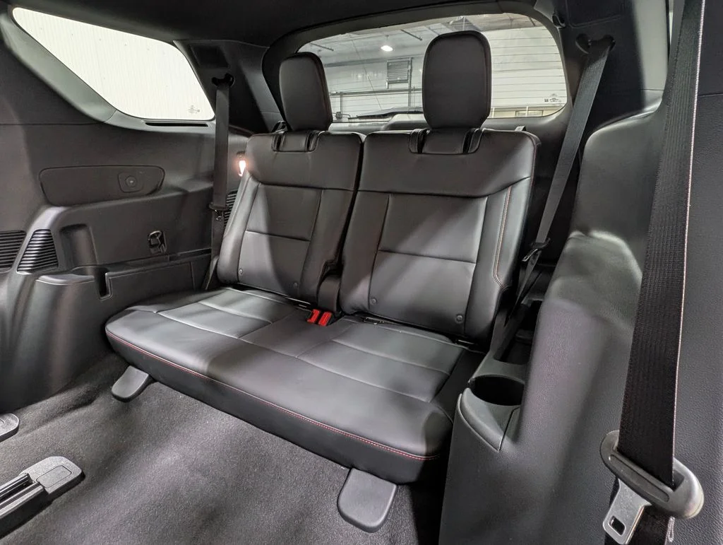 New 2026 Carbonized Gray Metallic Ford ST-Line image 15