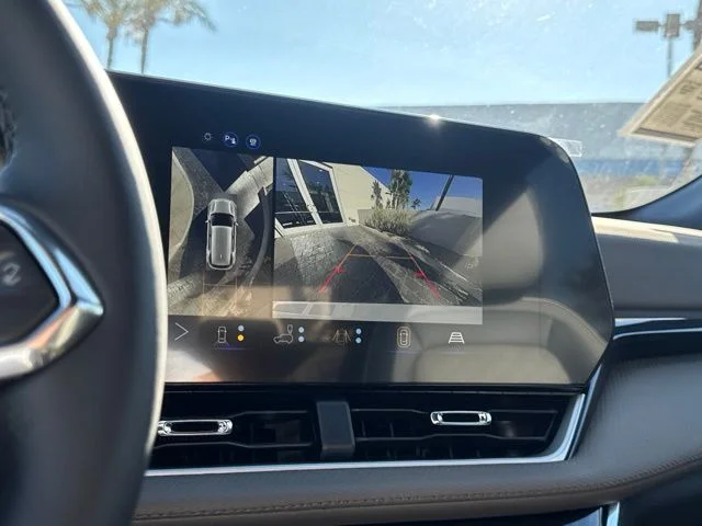 New 2027 White Chevrolet LT image 28