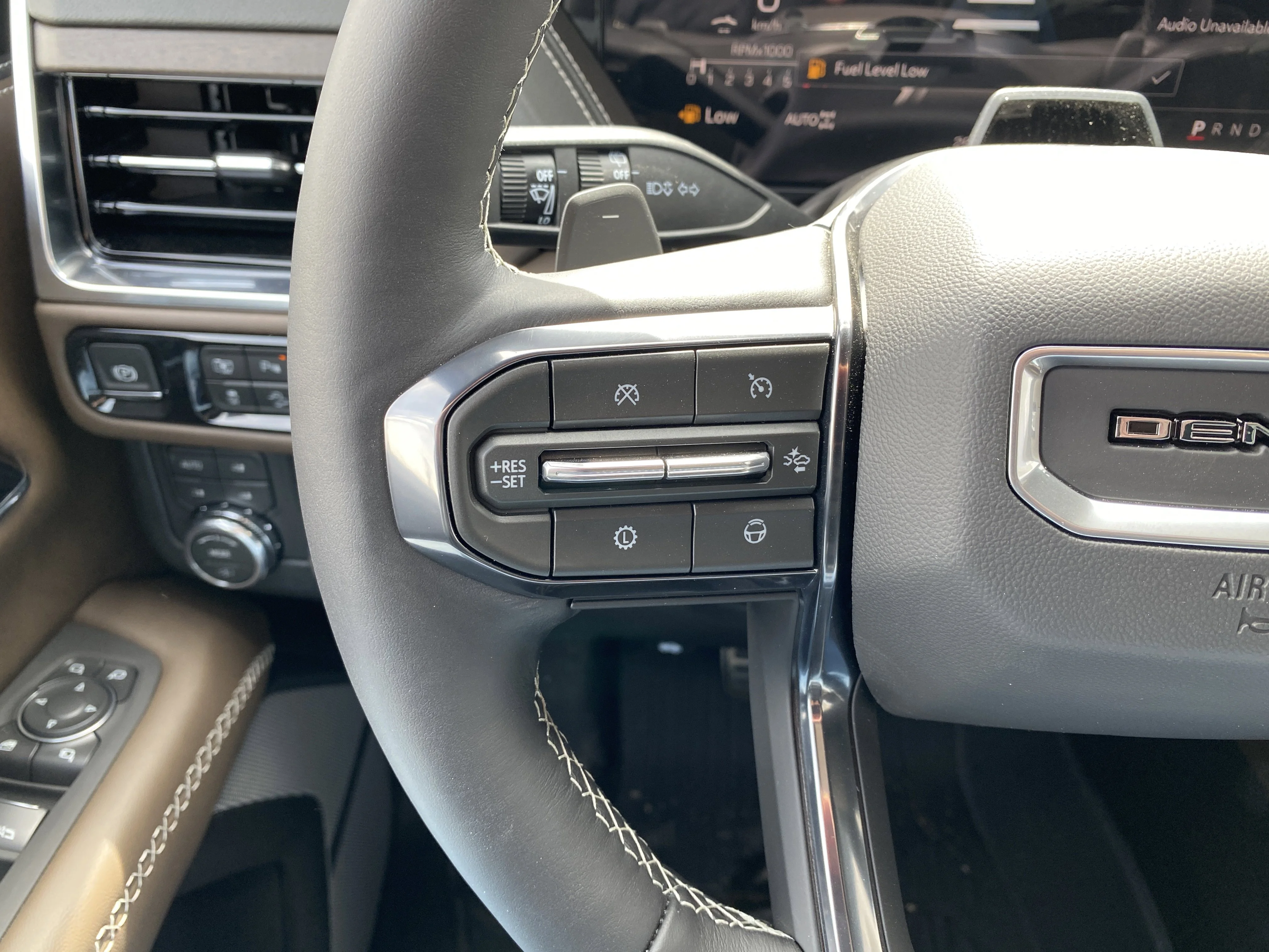 New 2026 ONYX BLACK GMC Denali Ultimate image 17