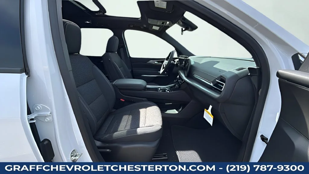 New 2026 Summit White Chevrolet LT image 36