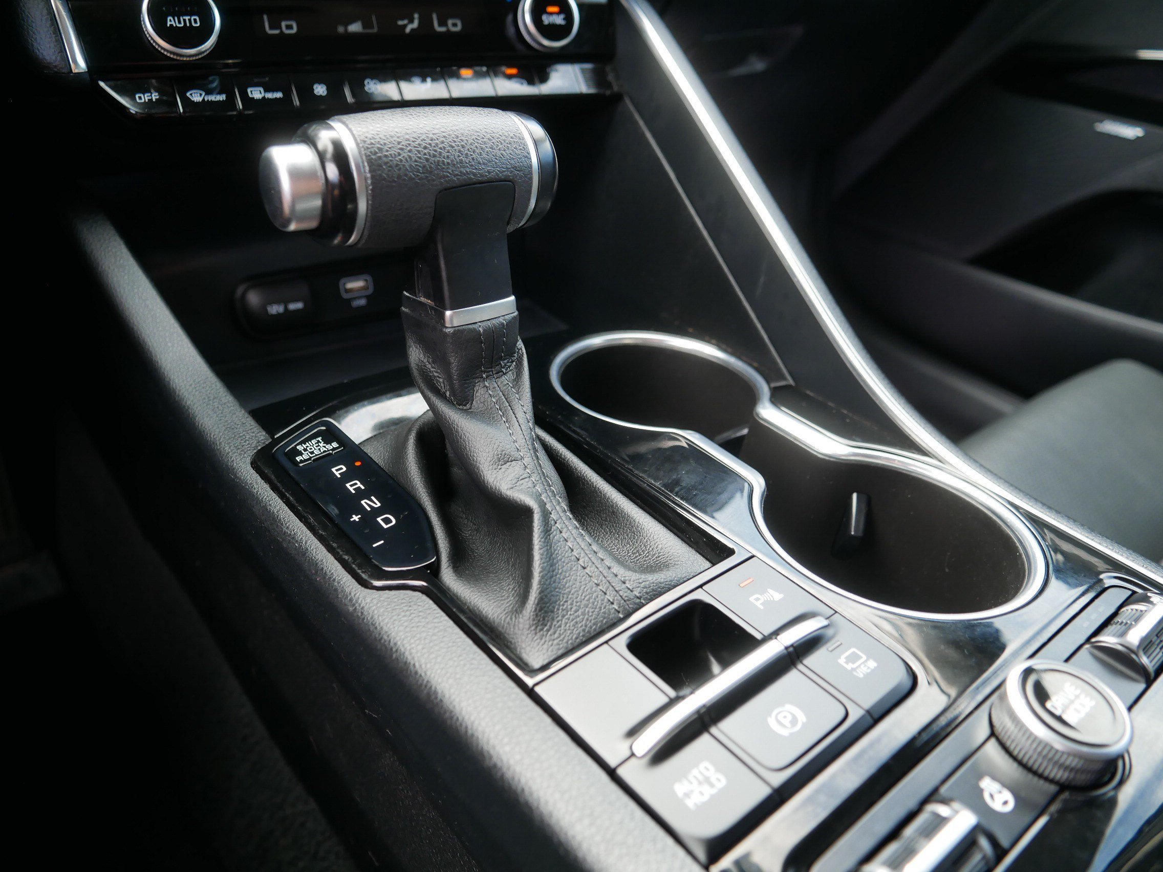 Used 2023 Ebony Black Kia EX image 24