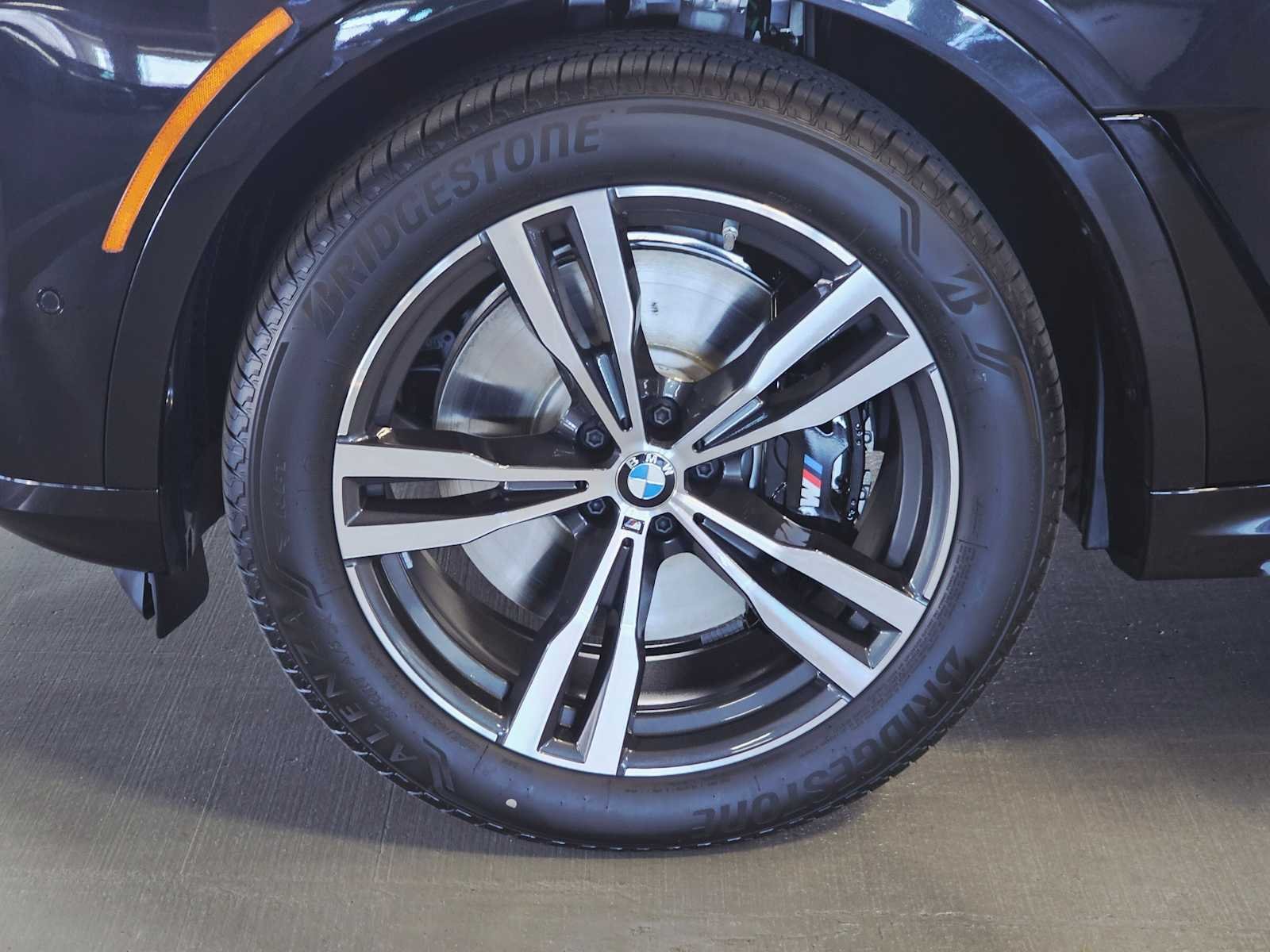 2026 BMW X7 40i - Photo 21