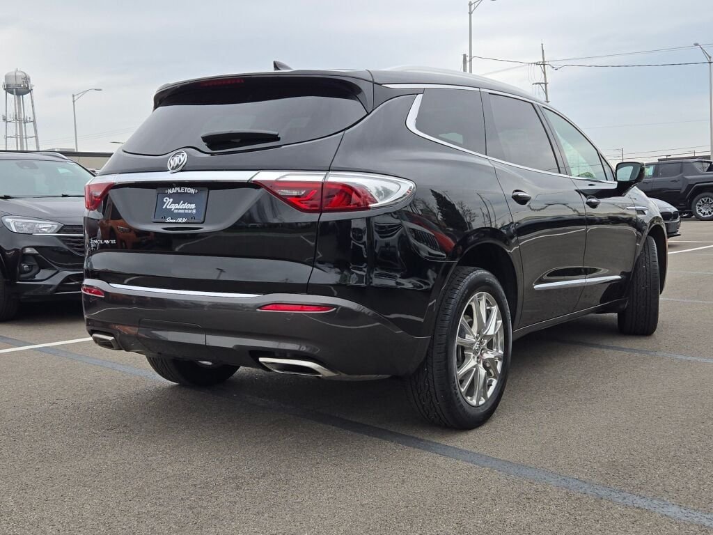 Used 2023 Black Buick Essence image 13