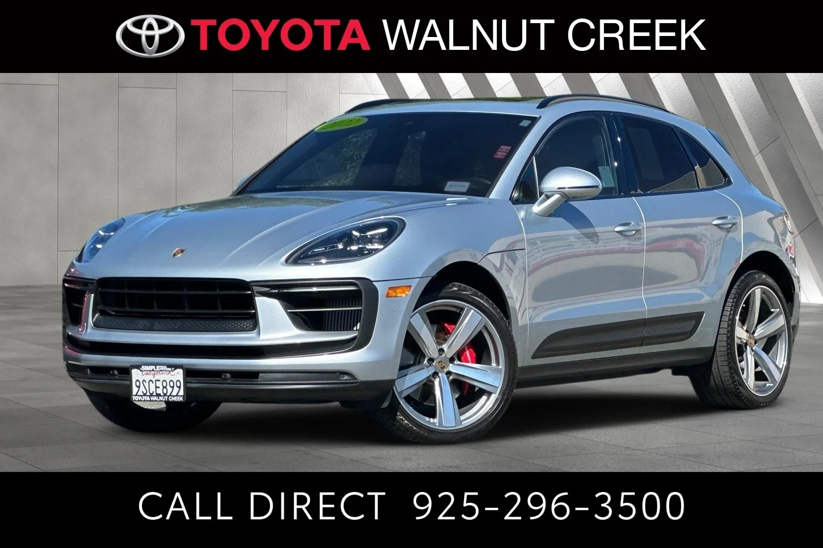 2022 Porsche Macan S's photo
