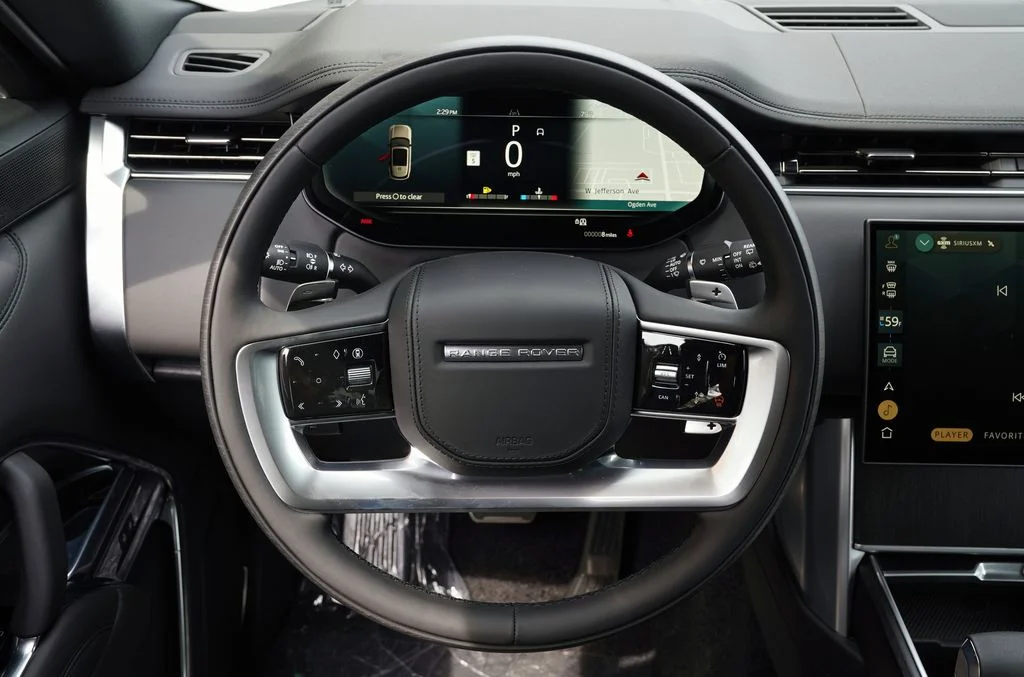 New 2026 Fuji White Land Rover SE image 16
