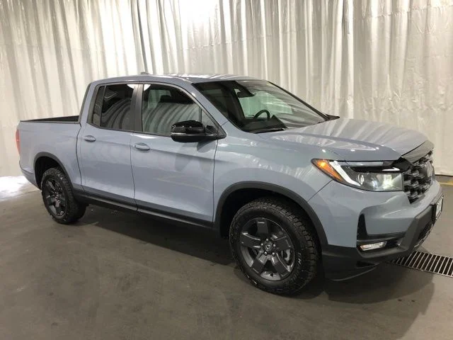 New 2026 Sonic Gray Pearl Honda TrailSport image 2
