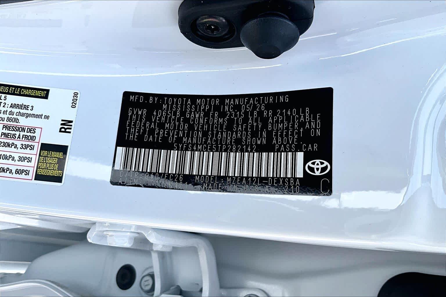 Used 2026 Ice Cap Toyota SE image 36