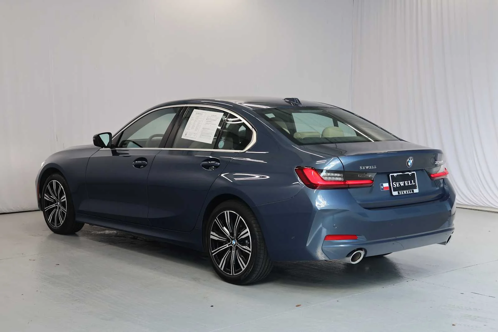 Certified Used 2026 Arctic Race Blue metallic BMW 330i image 5