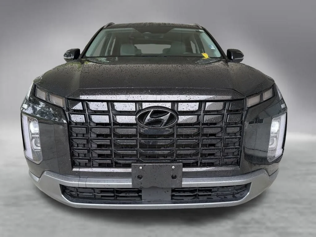 Used 2024 White Hyundai SEL image 13