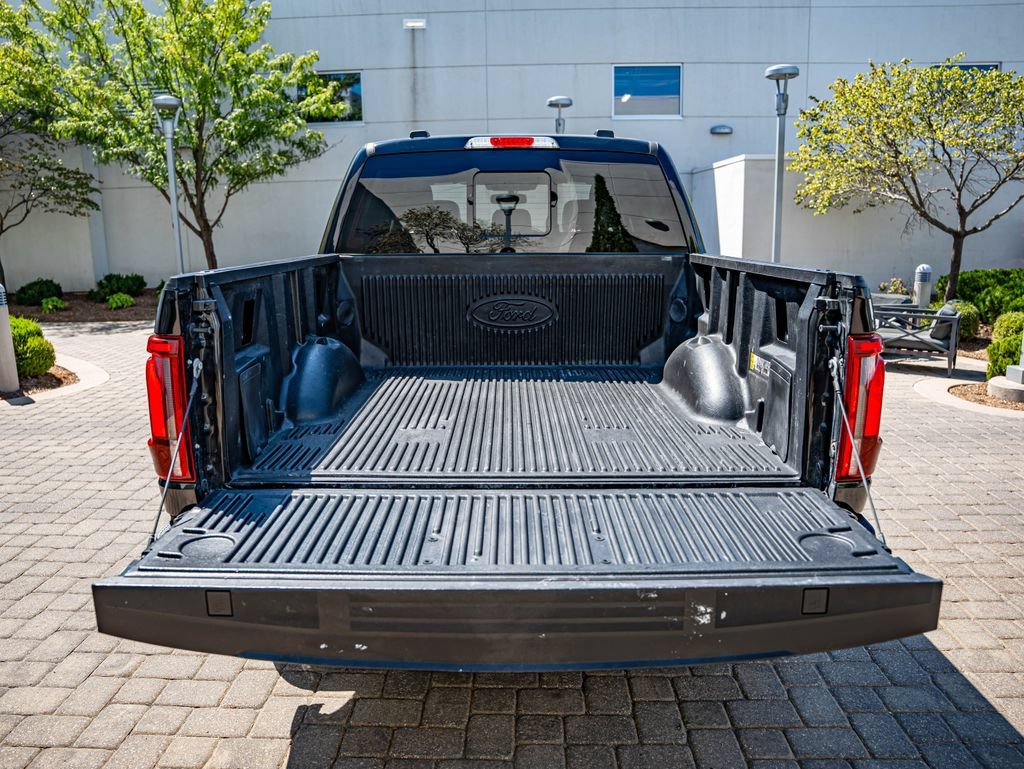 Used 2024 Agate Black Metallic Ford Lariat image 45