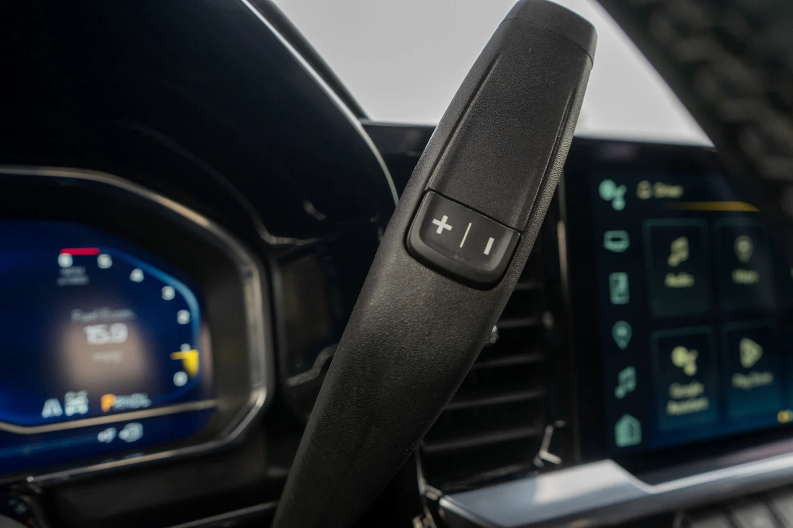 2024 Chevrolet Silverado 1500 RST - Photo 25