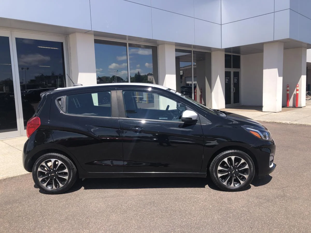 Used 2021 Black Chevrolet 4dr HB CVT 1LT image 2