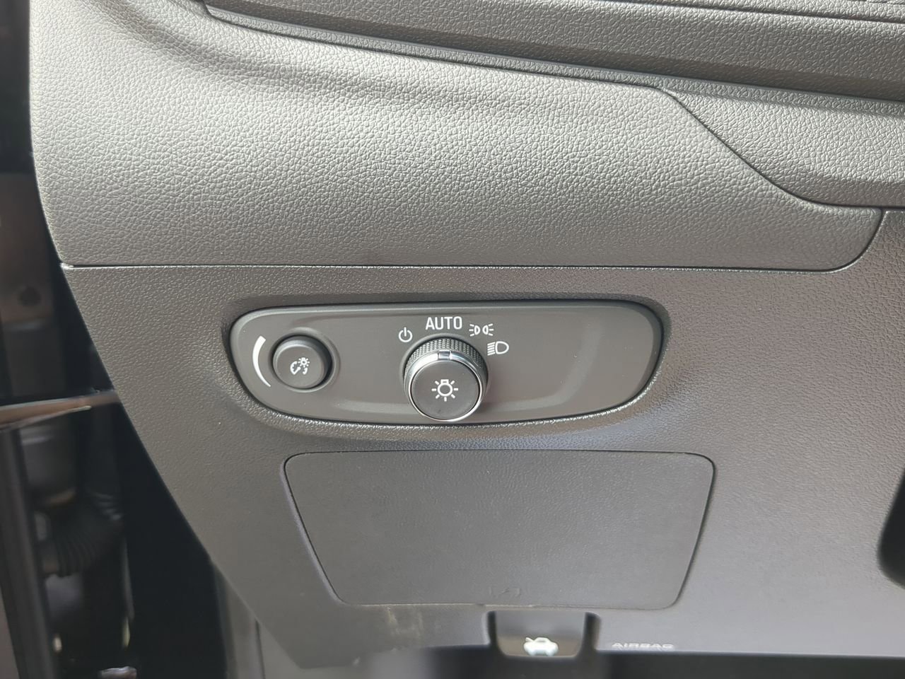 2026 Buick Encore GX Sport Touring - Photo 17