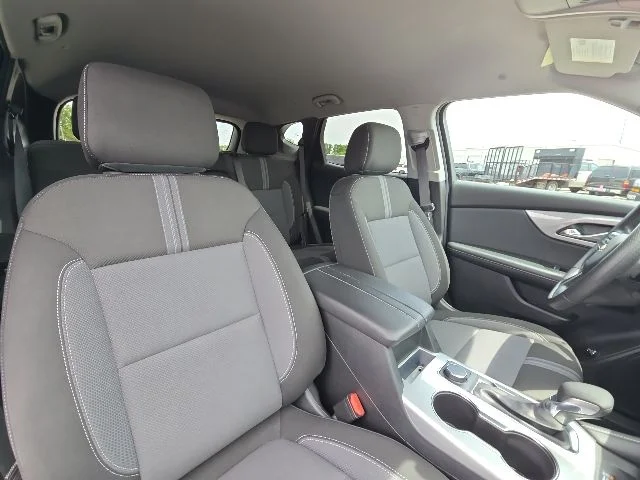 Used 2025 Gray Chevrolet LT image 19