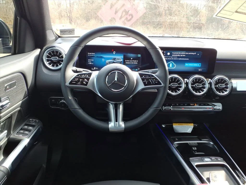 New 2026 Night Black Mercedes-Benz GLB 250 image 45
