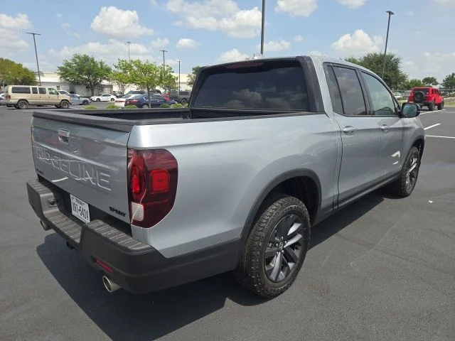 2026 Honda Ridgeline Sport - Photo 5
